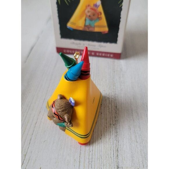 Hallmark bright 'n' sunny tepee crayola 1995 ornament Xmas decor - Picture 5 of 6